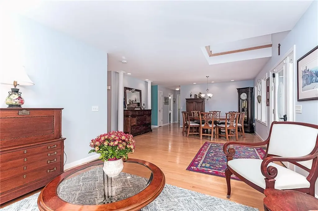 30 Clifford Drive Westerly RI 02891