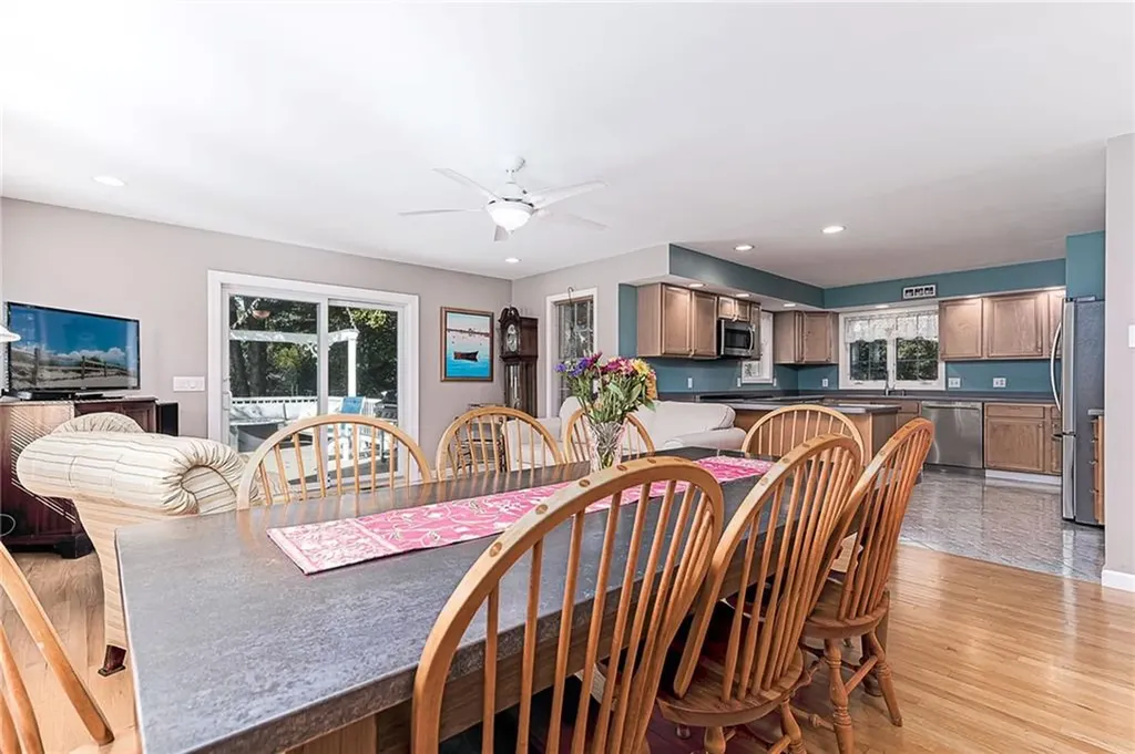 30 Clifford Drive Westerly RI 02891