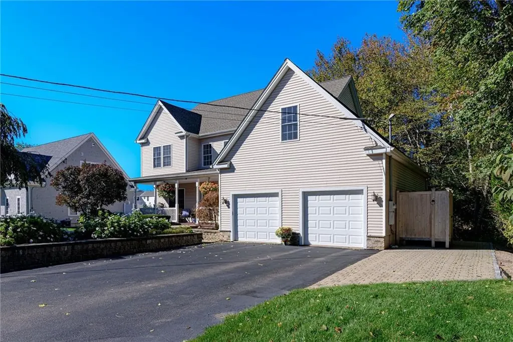30 Clifford Drive Westerly RI 02891