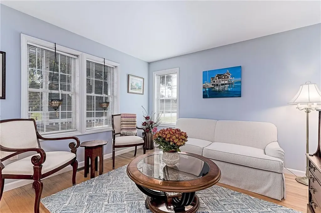 30 Clifford Drive Westerly RI 02891