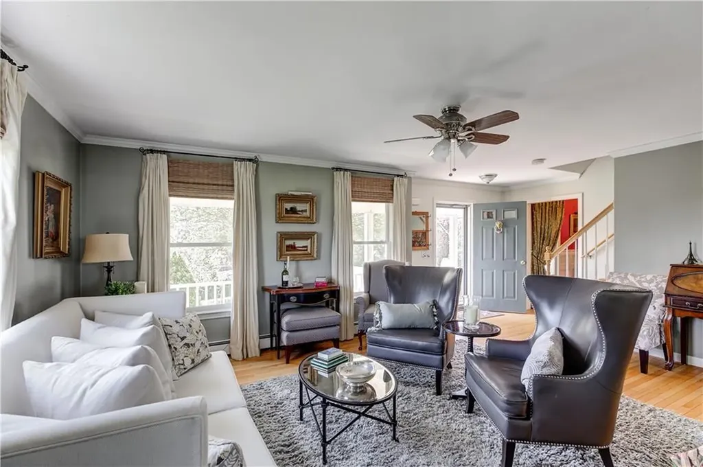66 Mccorrie Lane Portsmouth RI 02871