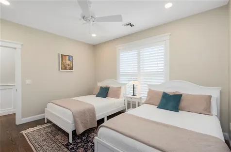 2 Waterview Lane Warren RI 02885