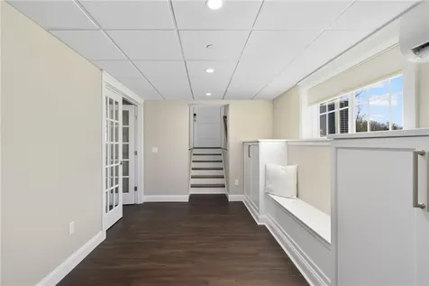 2 Waterview Lane Warren RI 02885