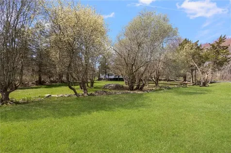 2 Waterview Lane Warren RI 02885