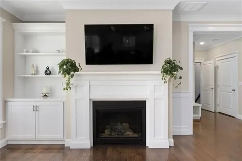 2 Waterview Lane Warren RI 02885