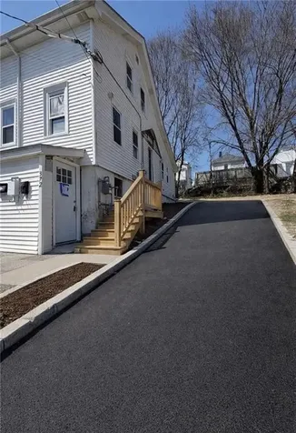 372 Hawkins Street Providence RI 02904