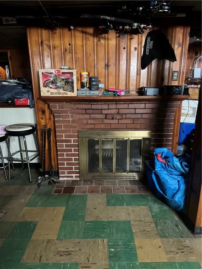 80 Phenix Avenue Cranston RI 02920