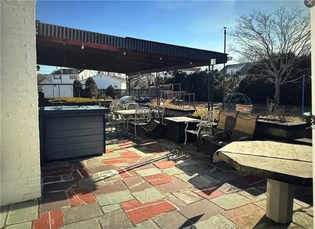 80 Phenix Avenue Cranston RI 02920