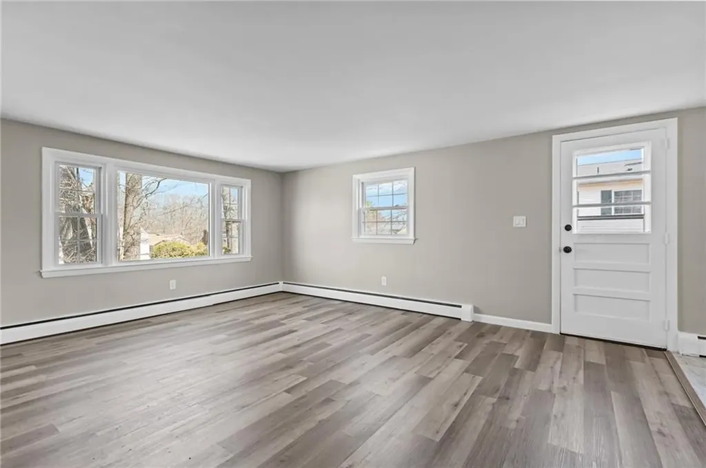 92 Star Avenue Woonsocket RI 02895
