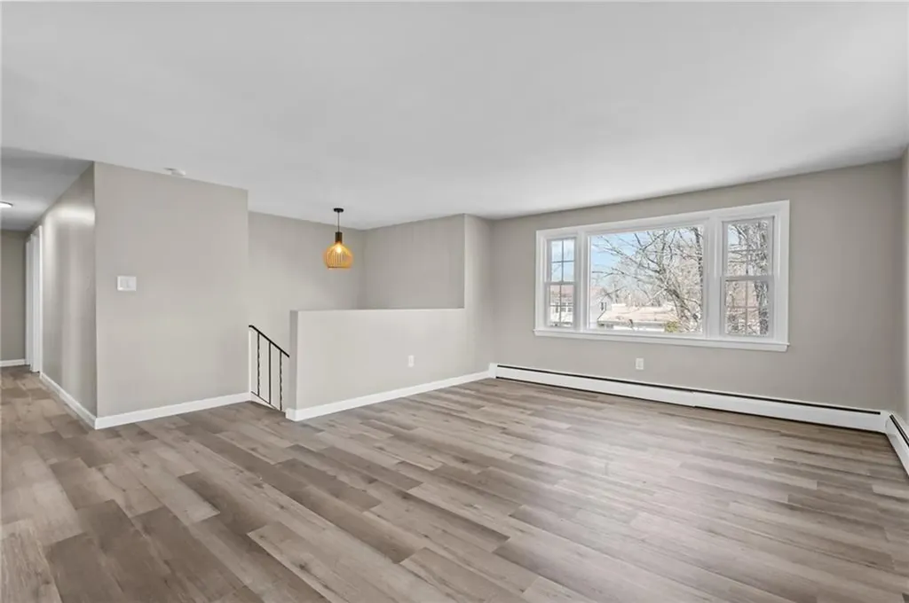 92 Star Avenue Woonsocket RI 02895