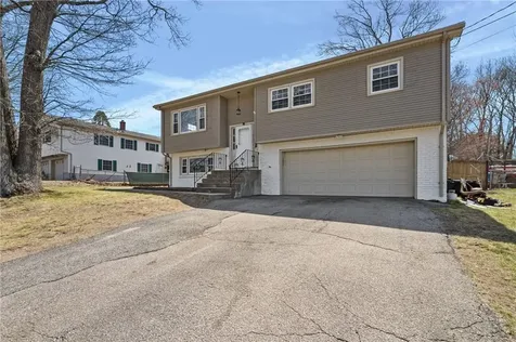 92 Star Avenue Woonsocket RI 02895