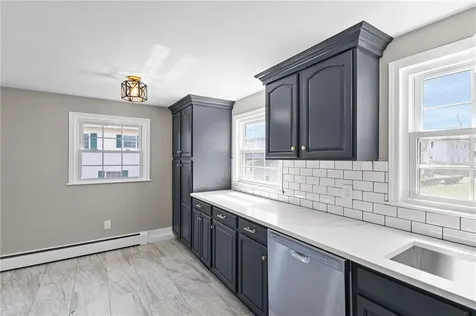 92 Star Avenue Woonsocket RI 02895