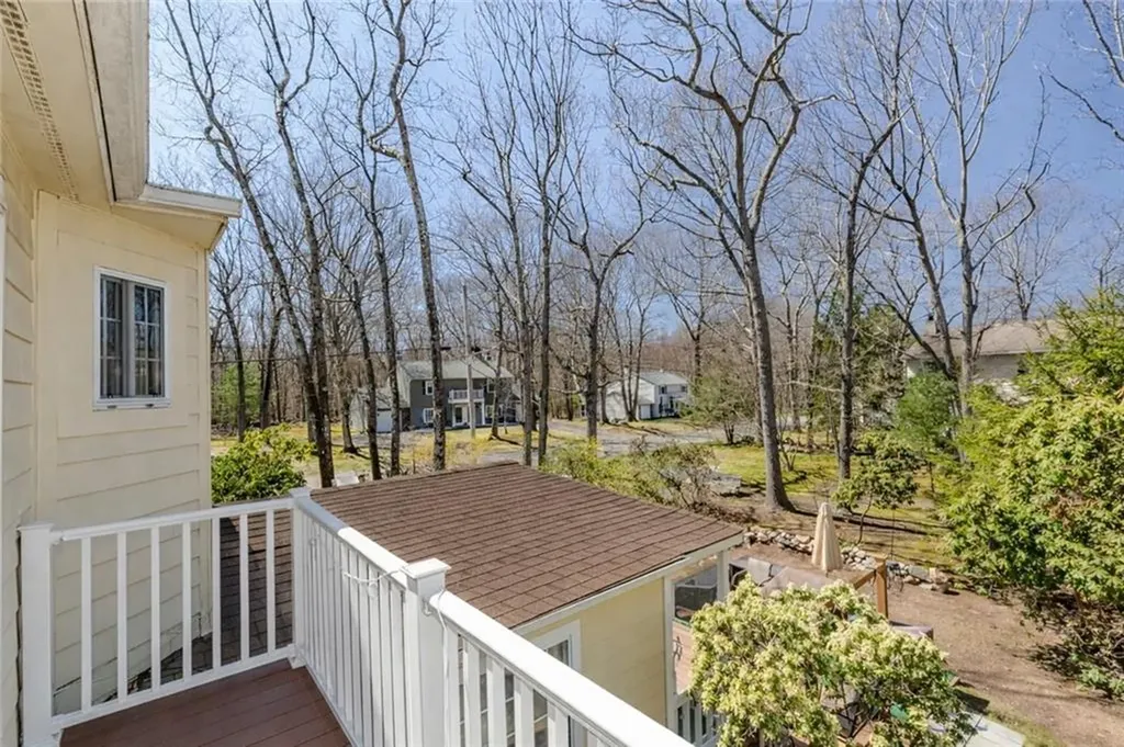 34 Eagle Run Warwick RI 02818