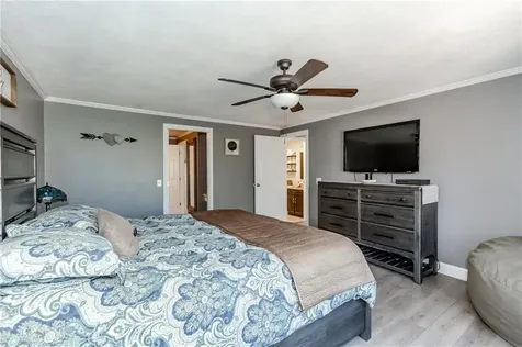 34 Eagle Run Warwick RI 02818