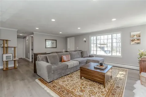 34 Eagle Run Warwick RI 02818