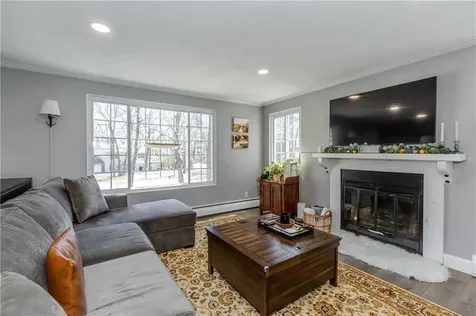 34 Eagle Run Warwick RI 02818