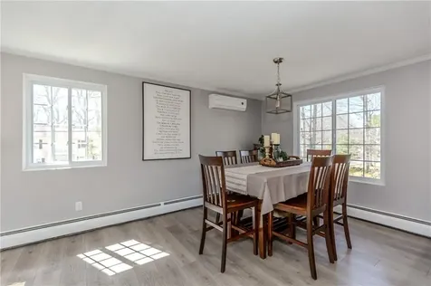 34 Eagle Run Warwick RI 02818