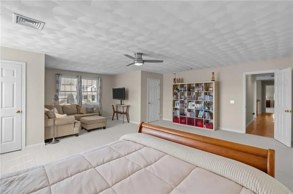 25 Red Hawk Drive Cranston RI 02921