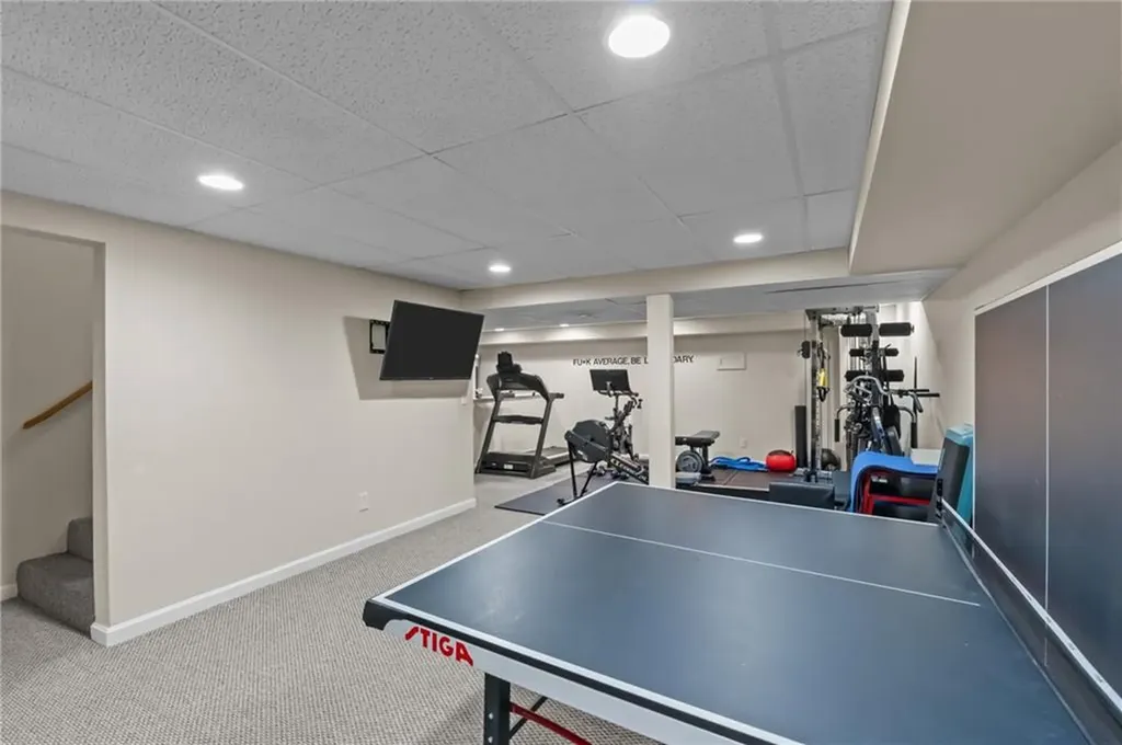 25 Red Hawk Drive Cranston RI 02921
