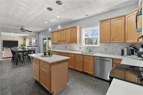 25 Red Hawk Drive Cranston RI 02921