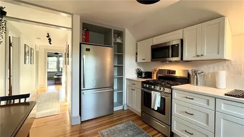25 View Street Providence RI 02908