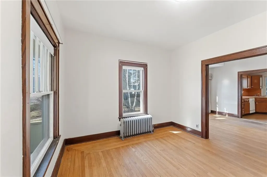 27 Essex Street Cranston RI 02910