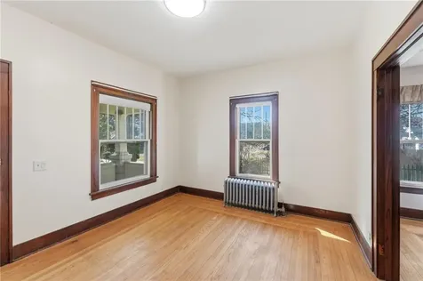 27 Essex Street Cranston RI 02910