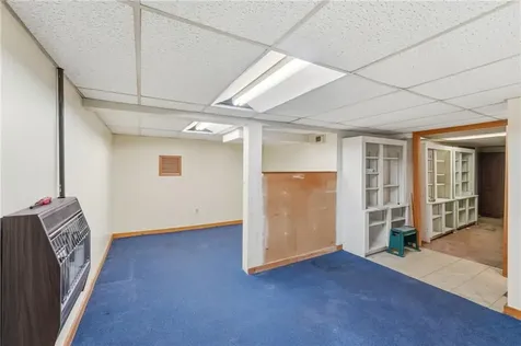 27 Essex Street Cranston RI 02910