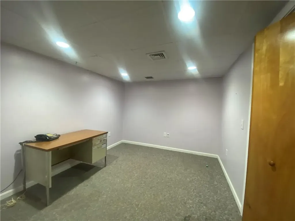 2121 Elmwood Avenue Warwick RI 02888