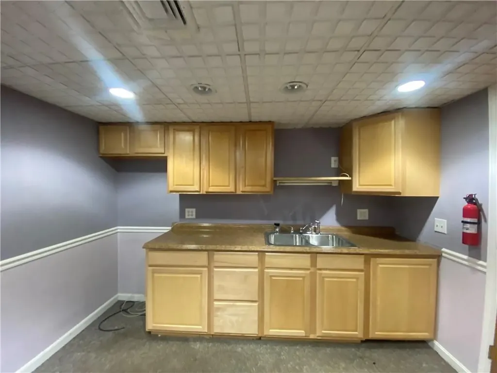 2121 Elmwood Avenue Warwick RI 02888
