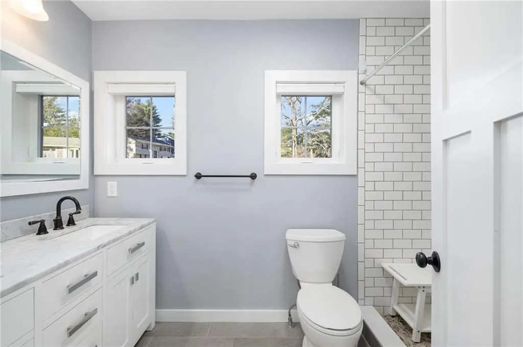 30 Tiffany Road Coventry RI 02816