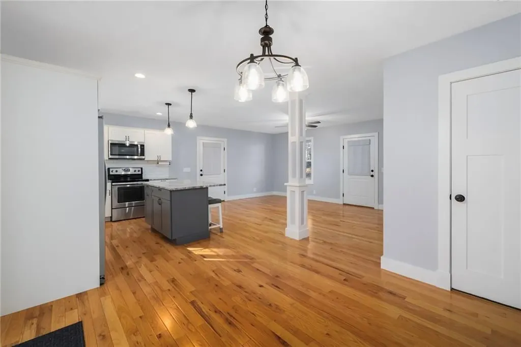 30 Tiffany Road Coventry RI 02816