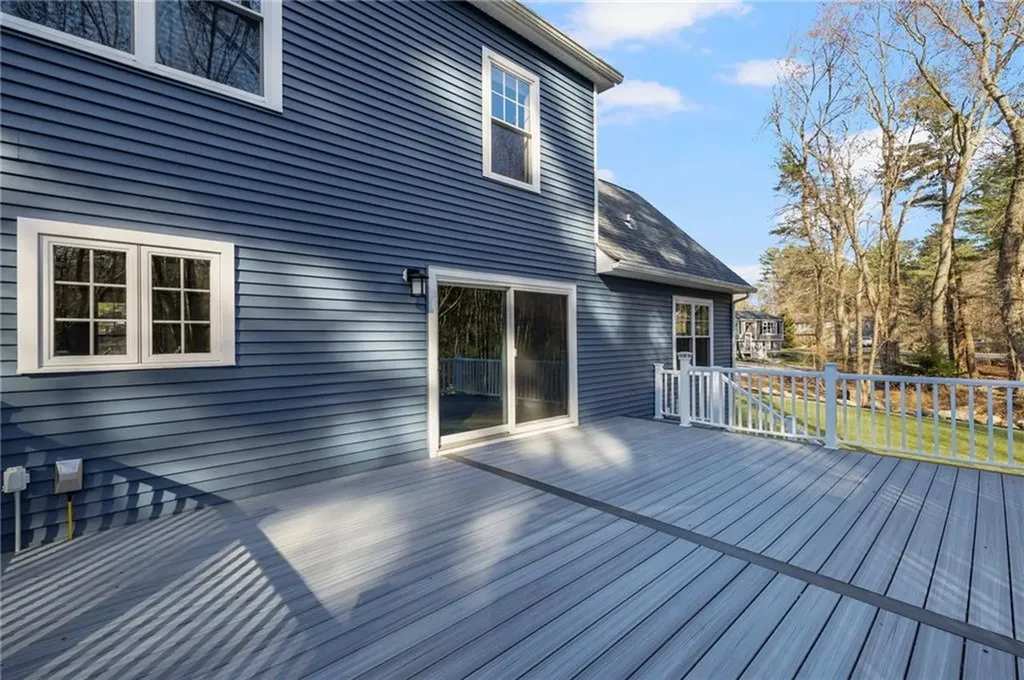 30 Tiffany Road Coventry RI 02816