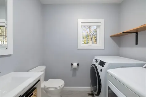 30 Tiffany Road Coventry RI 02816