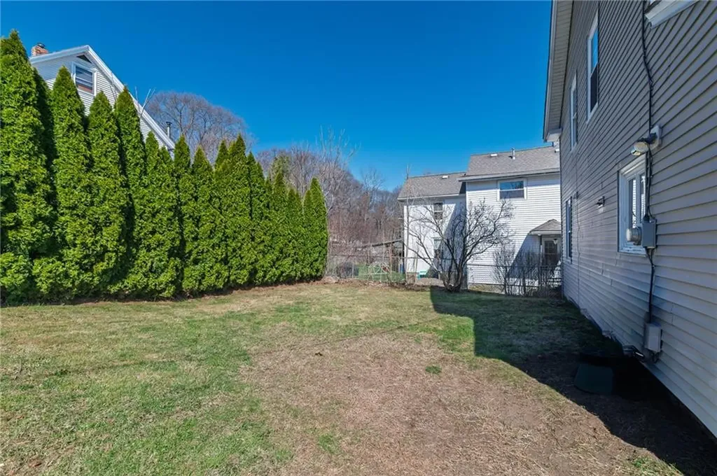 708 3rd Avenue Woonsocket RI 02895