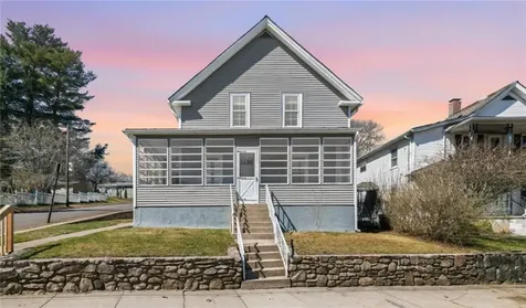 708 3rd Avenue Woonsocket RI 02895