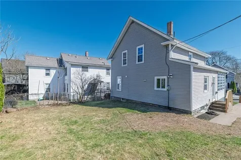 708 3rd Avenue Woonsocket RI 02895