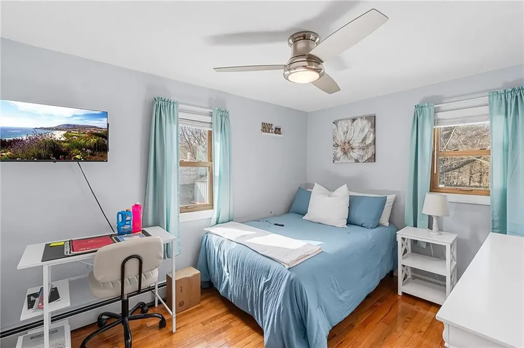 102 Cochran Street West Warwick RI 02893