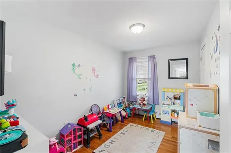 102 Cochran Street West Warwick RI 02893