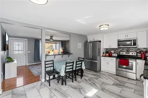 102 Cochran Street West Warwick RI 02893