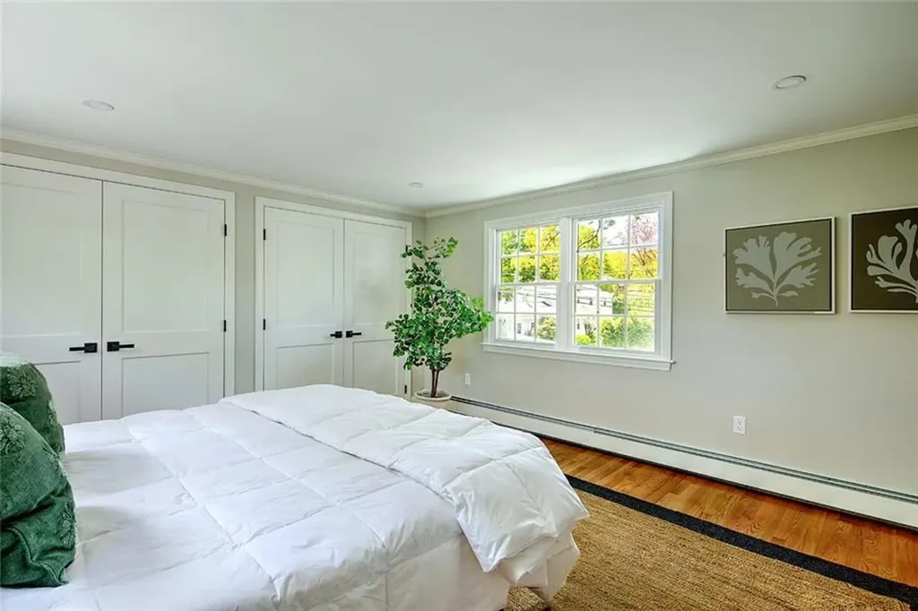 18 Chantilly Drive Barrington RI 02806
