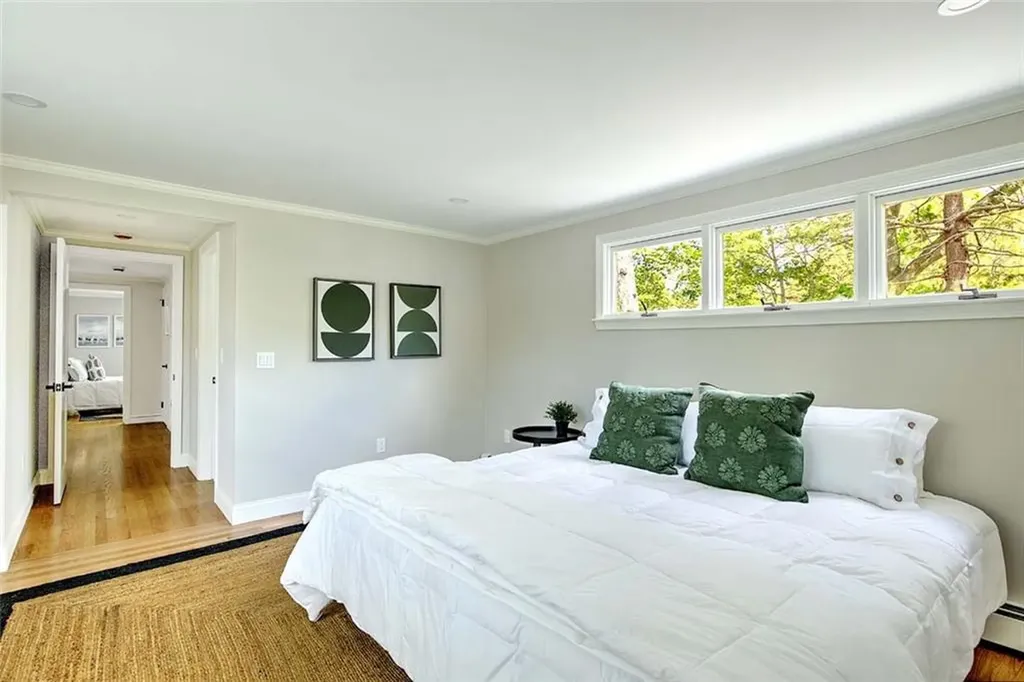 18 Chantilly Drive Barrington RI 02806