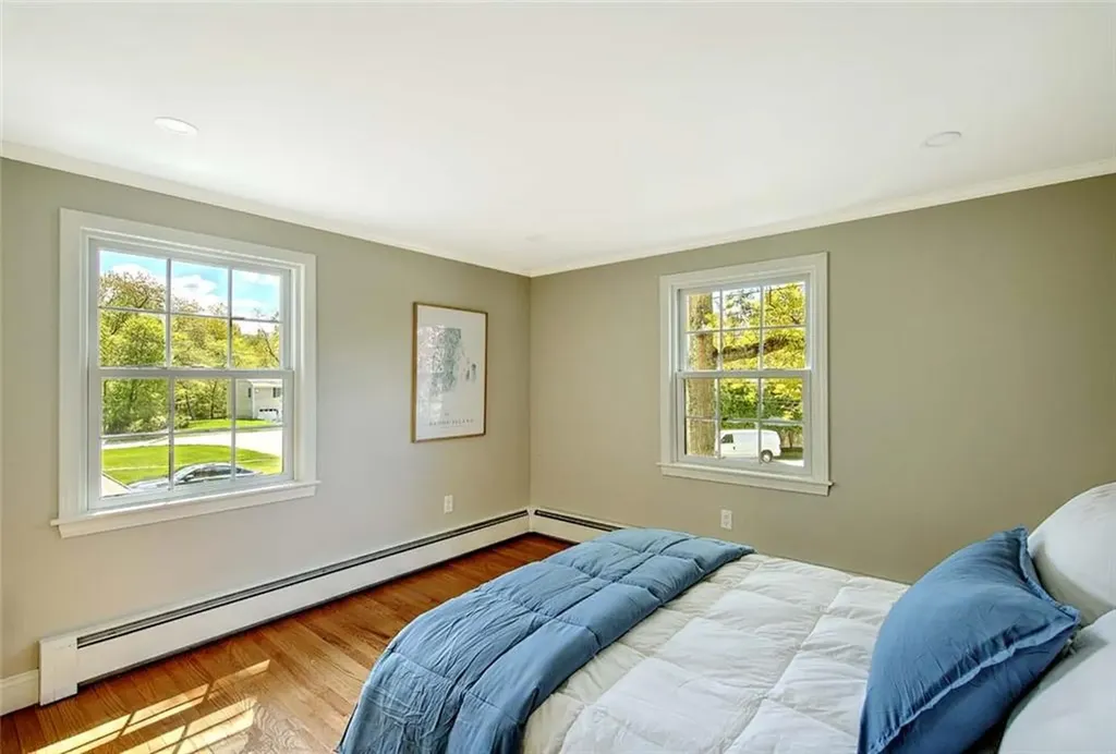 18 Chantilly Drive Barrington RI 02806