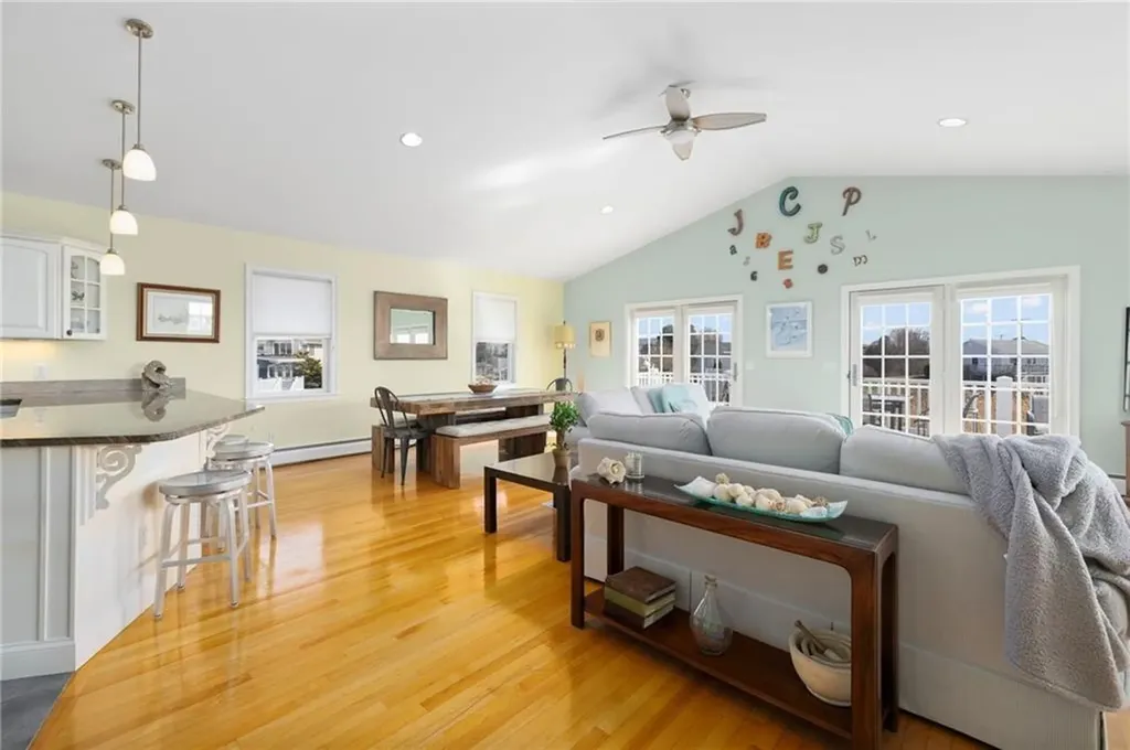 18 Starfish Drive Narragansett RI 02882