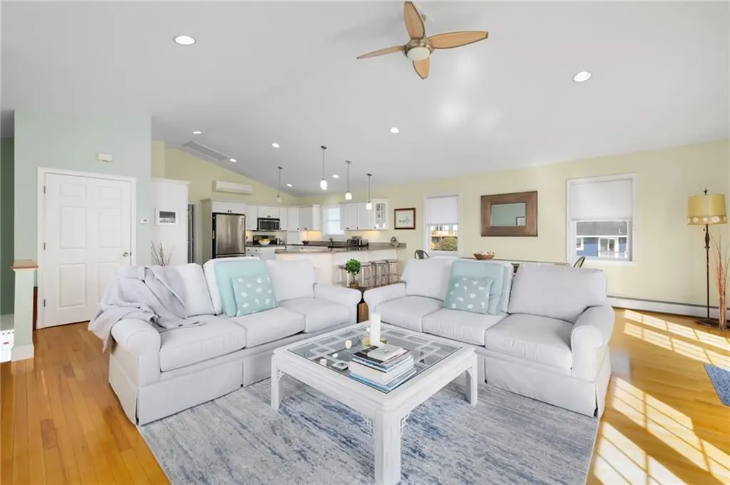 18 Starfish Drive Narragansett RI 02882
