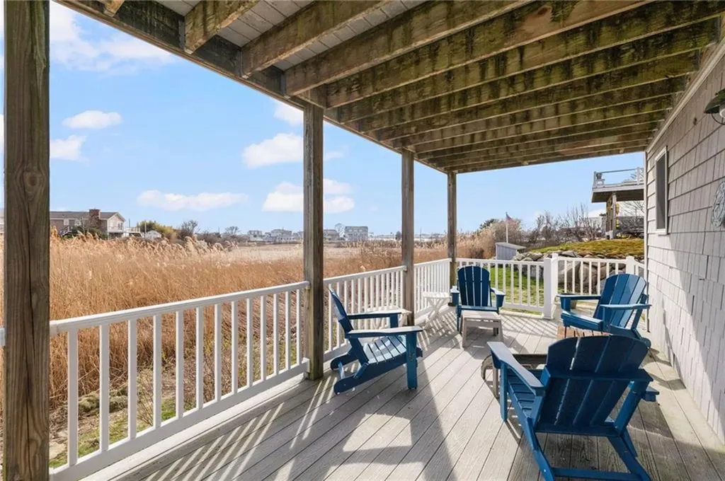 18 Starfish Drive Narragansett RI 02882