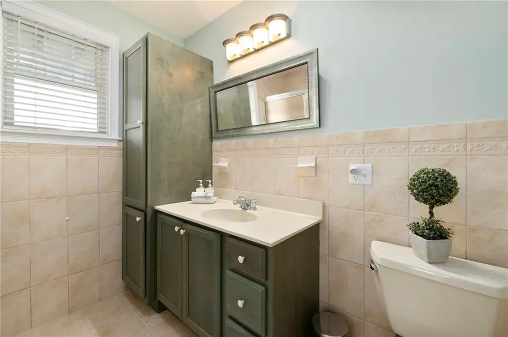 18 Starfish Drive Narragansett RI 02882