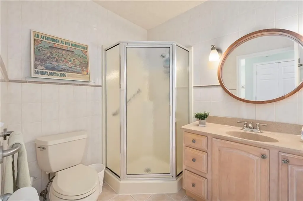 18 Starfish Drive Narragansett RI 02882