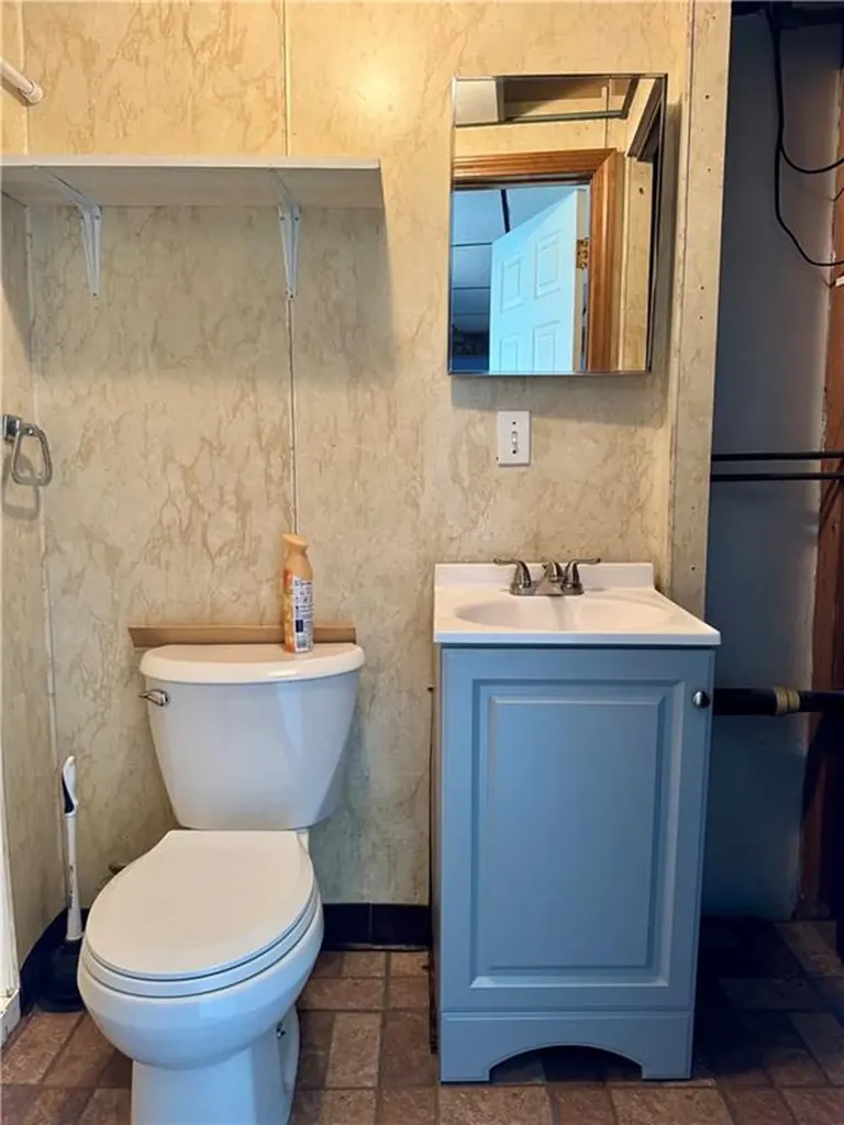 37 N Fairview Street Johnston RI 02919