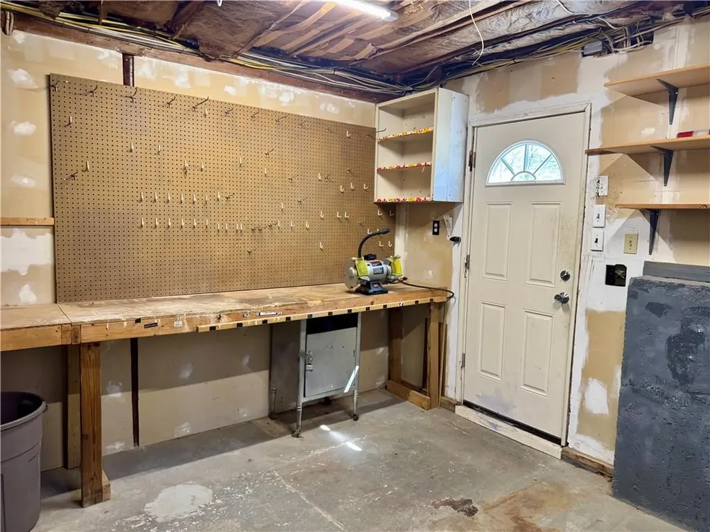 37 N Fairview Street Johnston RI 02919